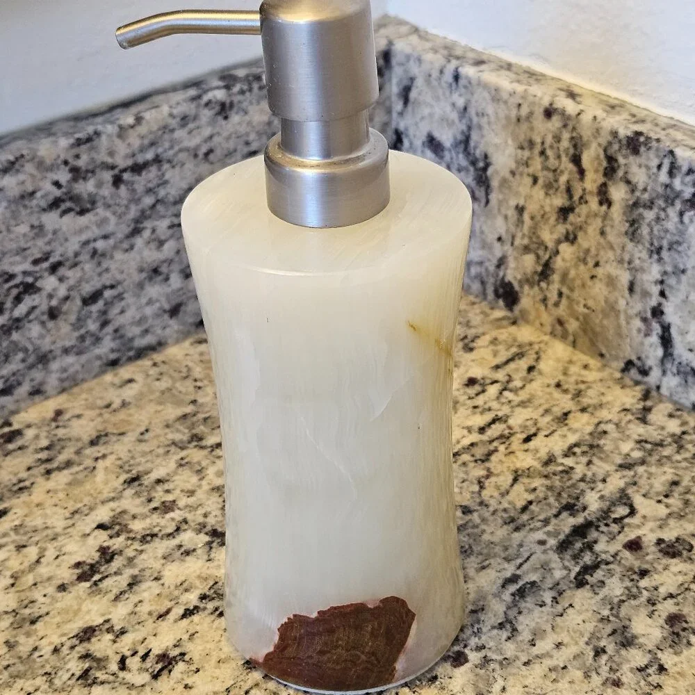 RARE LUXURY FRONTGATE PADOVA LT GREEN ONYX STONE VANITY SOAP LOTION PUMP JAR